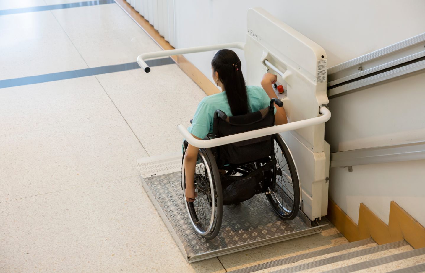 Digitālā transformācija ratiņkrēslu pacēlāju parka pārvaldībai Rīgas valstspilsētas pašvaldībā